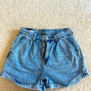 Brand new American Eagle Jean shorts size 4!